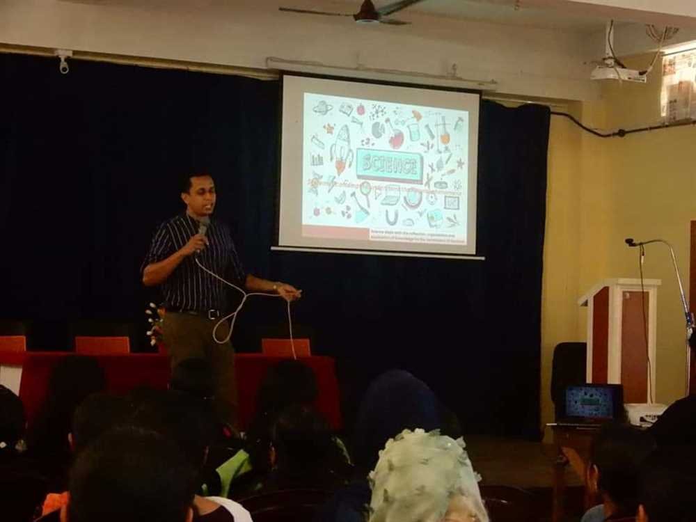 Physics Seminar 2020